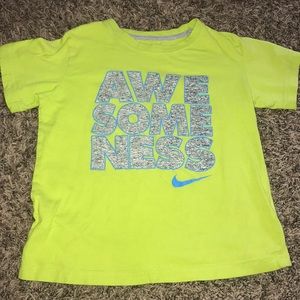 Nike t shirt